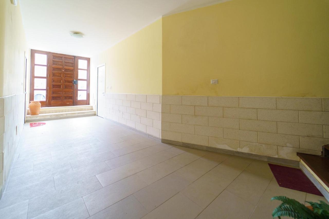 Siracusa Comfy & Central Apartment With Terrace Syracuse Екстер'єр фото