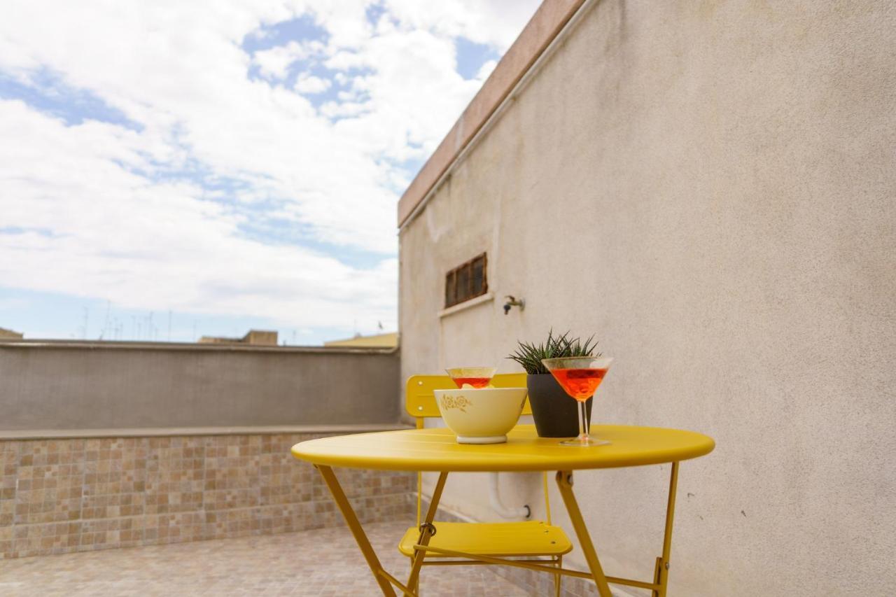 Siracusa Comfy & Central Apartment With Terrace Syracuse Екстер'єр фото