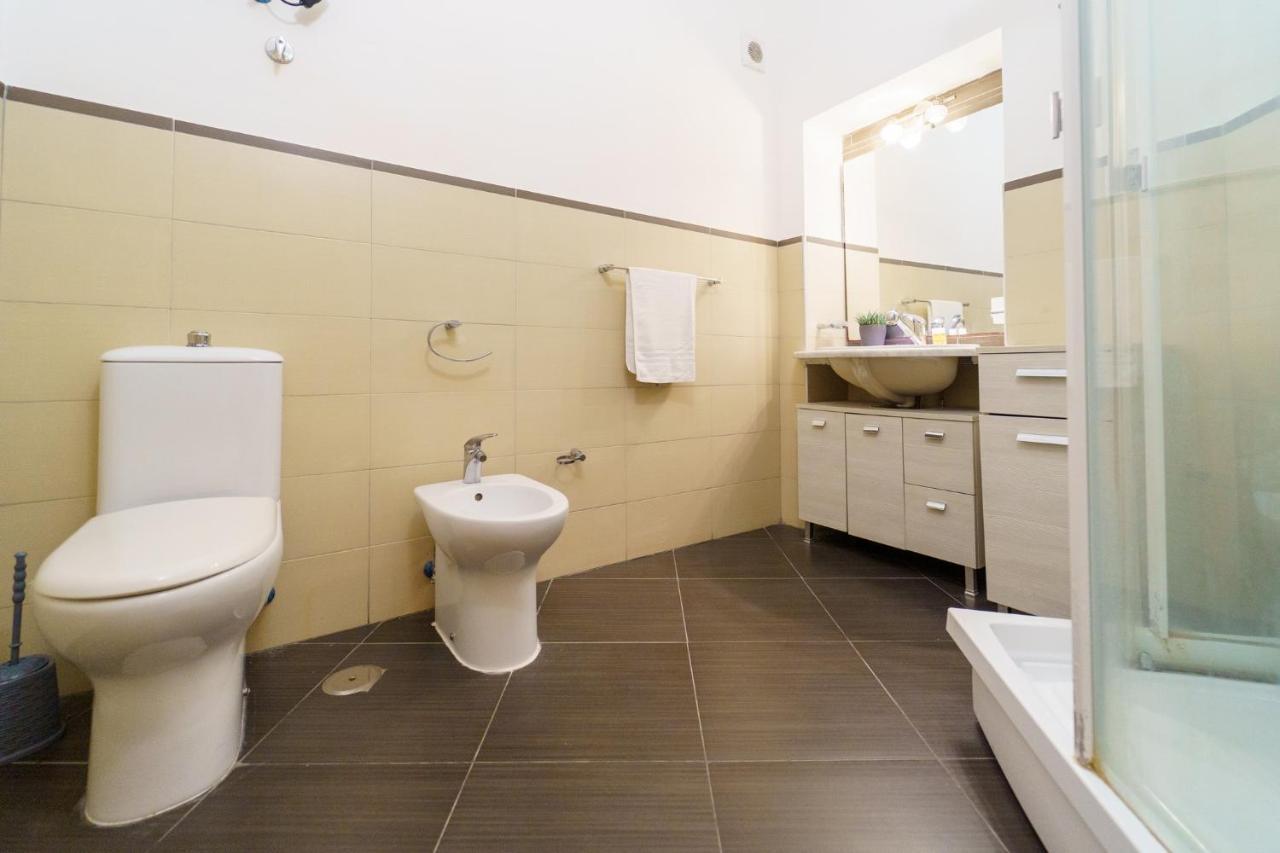 Siracusa Comfy & Central Apartment With Terrace Syracuse Екстер'єр фото