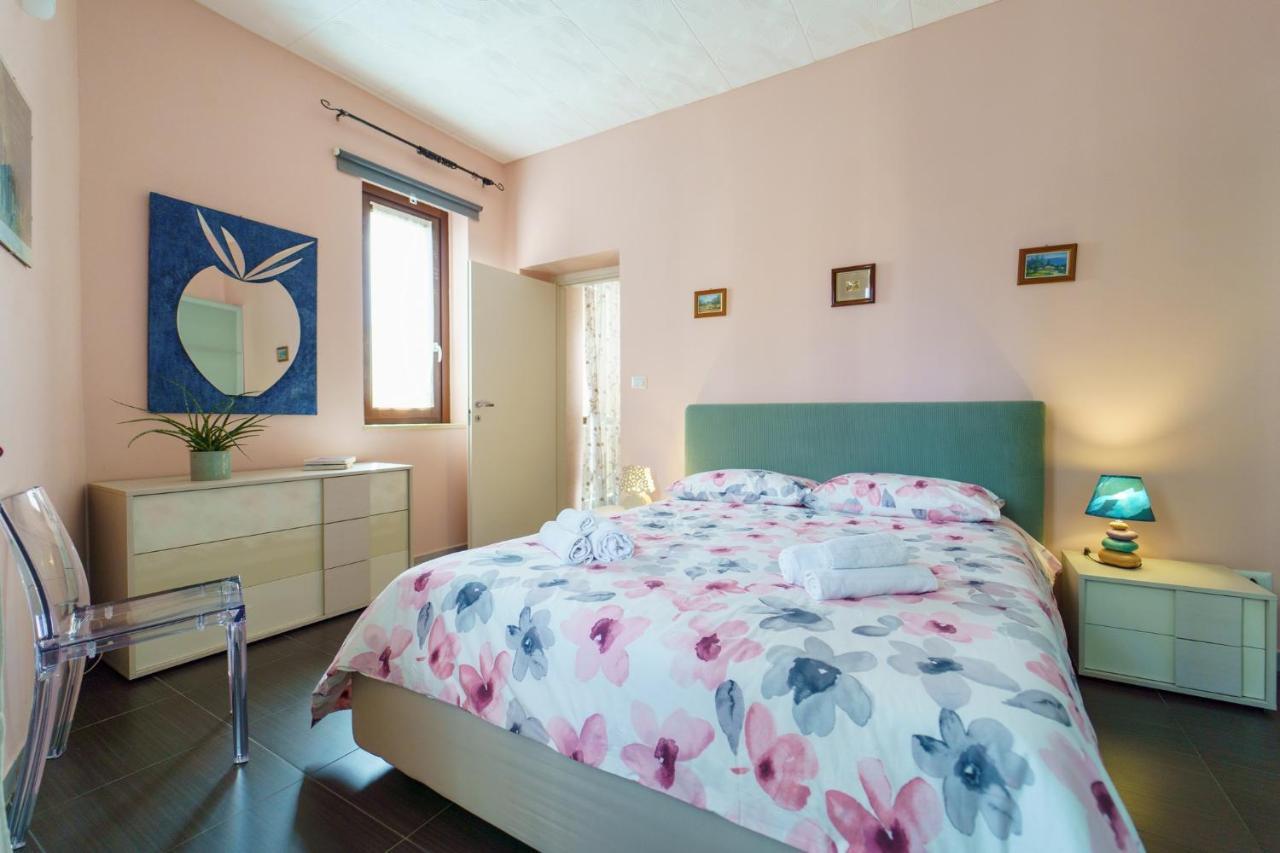 Siracusa Comfy & Central Apartment With Terrace Syracuse Екстер'єр фото